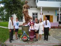 Відкриття пам’ятника Марійці Підгірянці у Білих Ославах